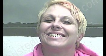 KAYLA R THOMAS | 2019-02-18 23:30:00 Meade County, Kentucky Booking