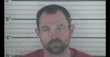 DEREK GRAYSON LOHRUM | 2019-02-19 11:06:00 Campbell County, Kentucky Booking