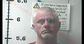 DARRELL WAYNE TREADWAY | 2019-02-25 20:01:00 Lincoln County, Kentucky Booking