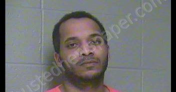 CARL JEFFERY FUGATE JR | 2019-03-04 04:38:00 Woodford County, Kentucky Booking