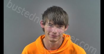 NATHAN ANTHONY EMMITT | 2019-03-11 23:41:00 Warren County, Kentucky Booking