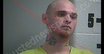 KIRK LOGAN CAUDILL | 2019-03-21 19:56:00 Russell County, Kentucky Booking