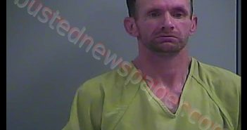 JOEY LYNN POPPLEWELL | 2019-03-22 02:07:00 Russell County, Kentucky Booking