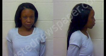 RIDDICK LAKISHA LYNN | 2019-04-07 04:19:08 Craven County, North Carolina Booking