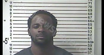 TEYLOR CONDERIO WILSON | 2019-04-08 18:18:00 Hardin County, Kentucky Booking