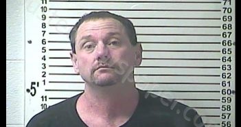 MARK ALLEN GREENWELL | 2019-04-09 17:16:00 Hardin County, Kentucky Booking