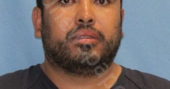 FLORES,RICARDO | 2019-04-10 20:07:00 Pulaski County, Arkansas Booking