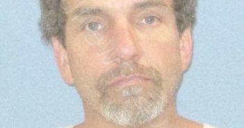 LITTLE,DONNIE GENE | 2019-04-11 05:53:00 Pulaski County, Arkansas Booking