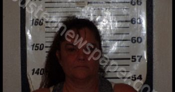PINER, JESSICA DAWN | 2019-04-12 02:57:00 Carteret County, North Carolina Booking