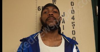 JOSHUA EUGENE BAKER | 2019-04-17 00:37:00 Howard County, Missouri Booking