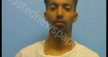 DARREN QUANT LEE | 2019-04-18 17:22:00 Johnson County, Arkansas Booking