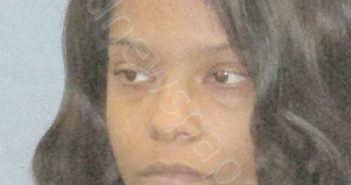 HURVEY,JADE | 2019-04-25 13:32:00 Pulaski County, Arkansas Booking