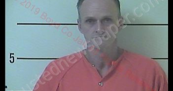 JAMES MICHAEL BROWN | 2019-04-26 22:33:00 Boyd County, Kentucky Booking