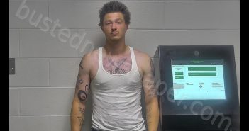 DRAKE MICHAEL COLEMAN | 2019-04-30 14:03:00 Oldham County, Kentucky Booking