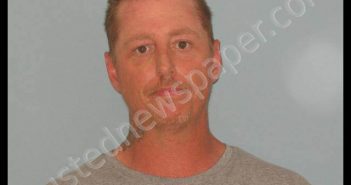 LOGUE, DEREK WAYNE | 2019-05-03 Andrews County, Texas Booking