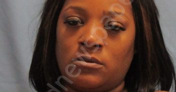 ROBINSON,LATOYA TRENIECE | 2019-05-05 23:14:00 Pulaski County, Arkansas Booking