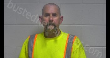 <B>DONALD</B> <B>LEE</B> <B>BAILEY</B> #, Oldham County, Kentucky - 2019-05-18 14:44:00