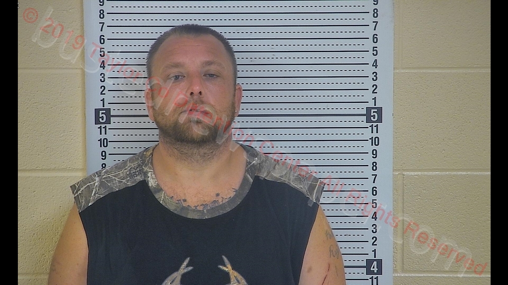 JOSHUA M SALLEE #, Taylor County, Kentucky - 2019-06-05 13:54:40