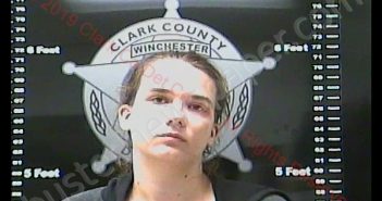 TOSHIA MICHELLE NICKLES | 2019-06-08 01:03:00 Clark County, Kentucky Booking