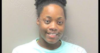 BRACY,SHAVARSKI SHINQUIS | 2019-06-12 19:58:00 Garland County, Arkansas Booking