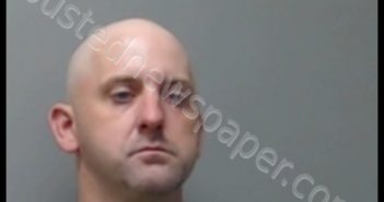 TRAVIS DEEN ARMISTEAD | 2019-06-12 23:57:00 Baxter County, Arkansas Booking