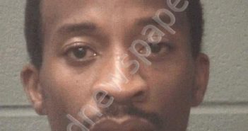 MOORE, STERLING LA`SEAN | 2019-06-18 Onslow County, North Carolina Booking