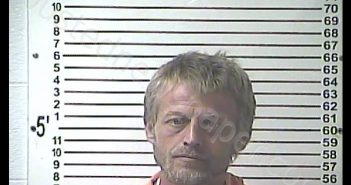 JOSEPH DANIEL JESSIE | 2019-06-24 12:27:00 Hardin County, Kentucky Booking