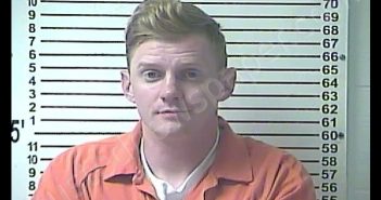 ERIK WILLIAM AKERBLOM | 2019-06-27 03:26:00 Hardin County, Kentucky Booking