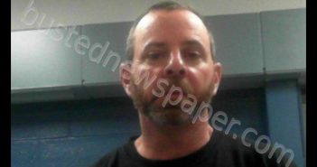 <B>BAILEY</B>, <B>DOUGLAS</B> <B>EDWARD</B> #, Kanawha County, West Virginia - 2019-06-30 06:45:00