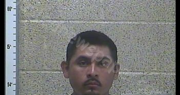 <B>SERGIO</B> R <B>MARTINEZ</B> #, Henderson County, Kentucky - 2019-07-02 01:04:00
