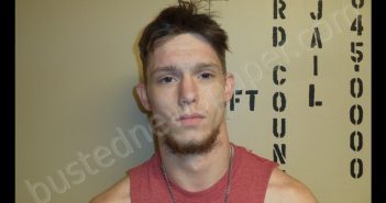 JOSEPH CHRISTOPHER WOODRUFF JR | 2019-08-02 21:33:00 Howard County, Missouri Booking