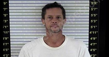JOHNSON, ROBERT WAYNE | 2019-08-15 01:17:00 Graves County, Kentucky Booking