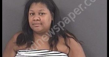SIMMONS, CHANICE DESARAE | 2019-08-24 04:16:00 Roanoke County, Virginia Booking