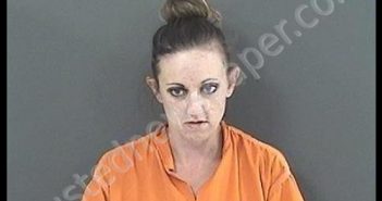 <B>THOMAS</B>, <B>KARA</B> <B>PATRICIA</B> #, Roanoke County, Virginia - 2019-09-03 23:46:00