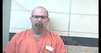 CRAIG RANDOL WHITTAKER | 2019-09-20 06:18:00 Breckinridge County, Kentucky Booking