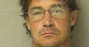 YOUNG, CHARLES WILLIAM | 2019-09-30 18:00:00 Wood County, West Virginia Booking