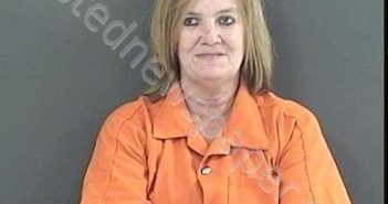HARLESS, ANGELA MICHELE | 2019-10-07 19:25:00 Roanoke County, Virginia Booking