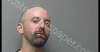 TRAVIS DEEN ARMISTEAD | 2019-10-08 11:01:00 Baxter County, Arkansas Booking
