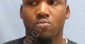 LEWIS,DEANDRE LEMAR | 2019-10-15 17:02:00 Pulaski County, Arkansas Booking