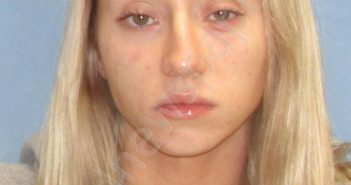 BOWERS,REBEKAH MARIE | 2019-10-21 23:04:00 Pulaski County, Arkansas Booking