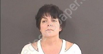 MOYER, LYN MARIE | 2019-10-25 19:00:00 Roanoke County, Virginia Booking