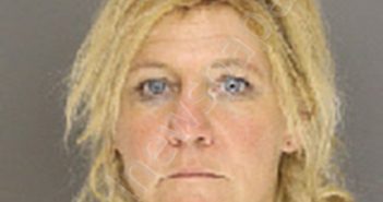 MCCALL, SHANNON MICHELLE | 2019-10-25 09:50:00 Moore County, North Carolina Booking