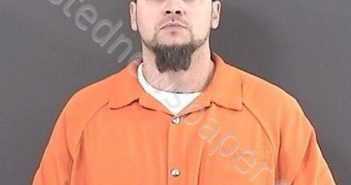 ROBERTS, WILLIAM JASON | 2019-11-01 17:09:00 Roanoke County, Virginia Booking