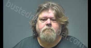 DOUGLAS EUGENE DAVIS | 2019-11-02 13:33:00 Isabella County, Michigan Booking