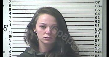 ASHLEY DANIELLE KWARCIANY | 2019-11-16 07:00:00 Hardin County, Kentucky Booking