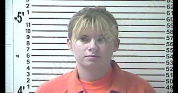 JOANNA RENEE BAKER | 2019-11-16 02:15:00 Hardin County, Kentucky Booking