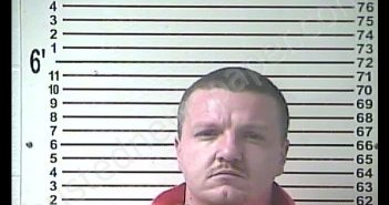 BO ERIC SNAWDER | 2019-11-17 22:50:00 Hardin County, Kentucky Booking