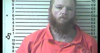 ZACHARY MCKAYNE LYONS | 2019-11-17 22:39:00 Hardin County, Kentucky Booking