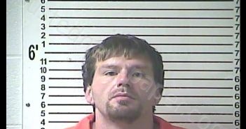 DAVID EUGENE COUCH | 2019-11-18 21:17:00 Hardin County, Kentucky Booking