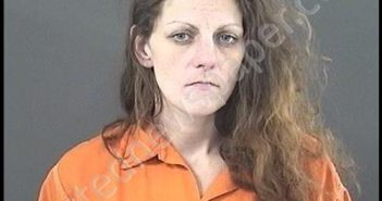 WILLIAMS, JENNIFER MARIE | 2019-11-26 05:47:00 Roanoke County, Virginia Booking